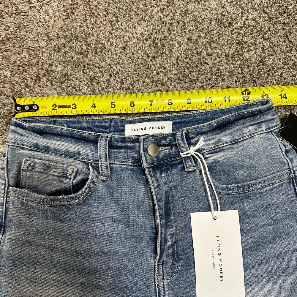 FLYING MONKEY Women's Polite High Rise Crop Straight Jeans Size 26 In Light - Picture 11 of 13